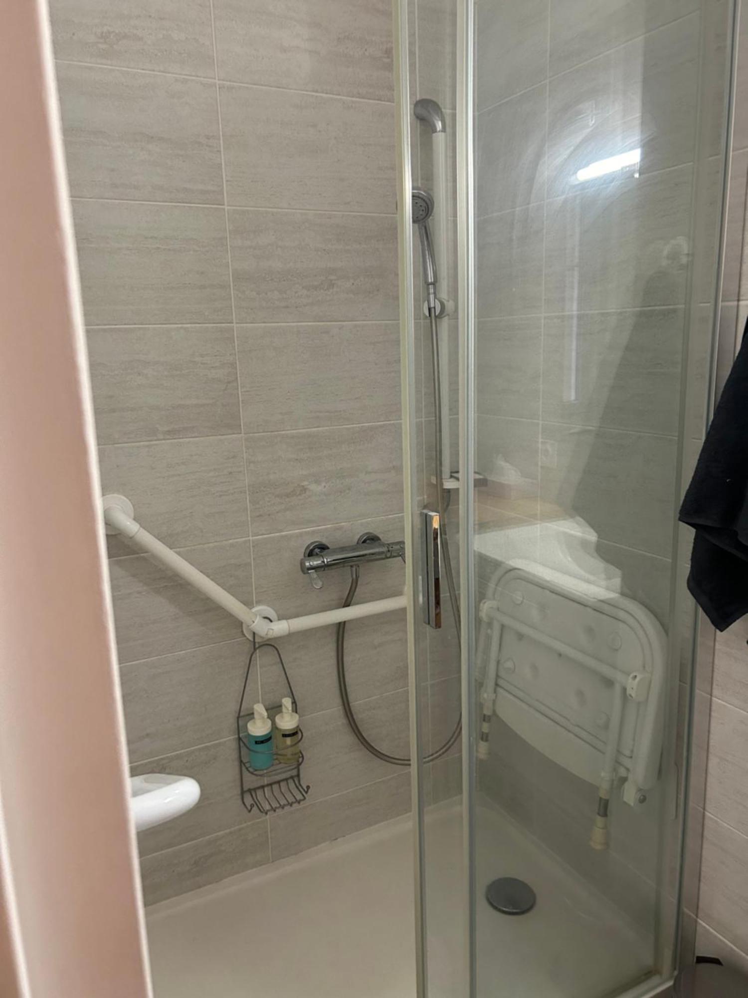 Appartement Cosy Et Agreable Bois-Colombes Buitenkant foto
